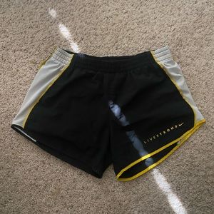 Nike Dry Tempo Shorts